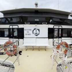 Catamaran Cala San Vicente Barcelona 8