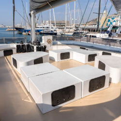 Catamaran Eco Sail Barcelona 17