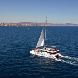 Catamaran Eco Sail Barcelona 23