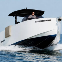 Motorboat De Antonio D28 Barcelona 11
