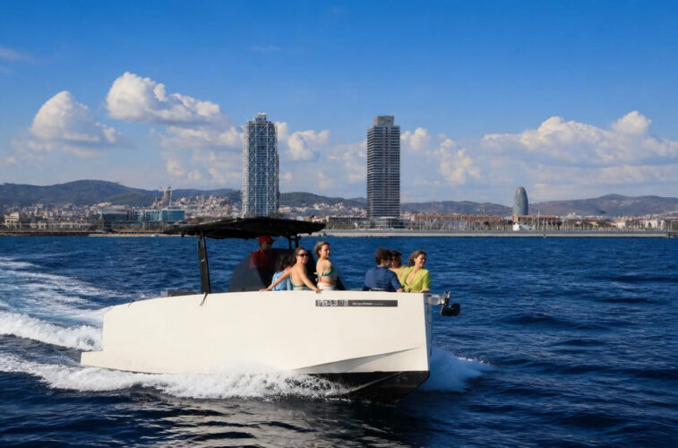 Motorboat De Antonio D28 Barcelona 16