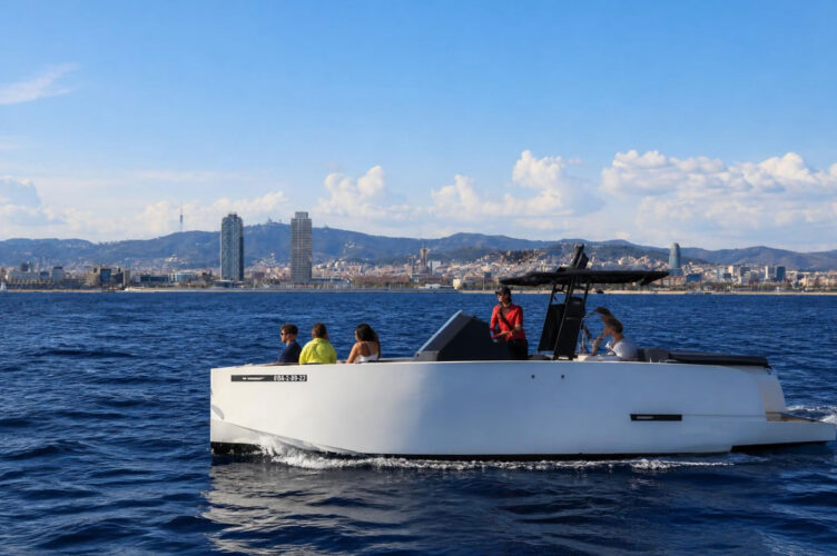 Motorboat De Antonio D28 Barcelona 17