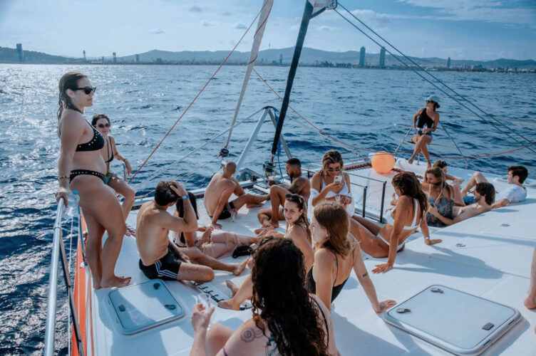 Big-Fish-Nautitech-40-Catamaran 31