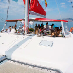 Catamaran Voyage 450 DC Barcelona 23