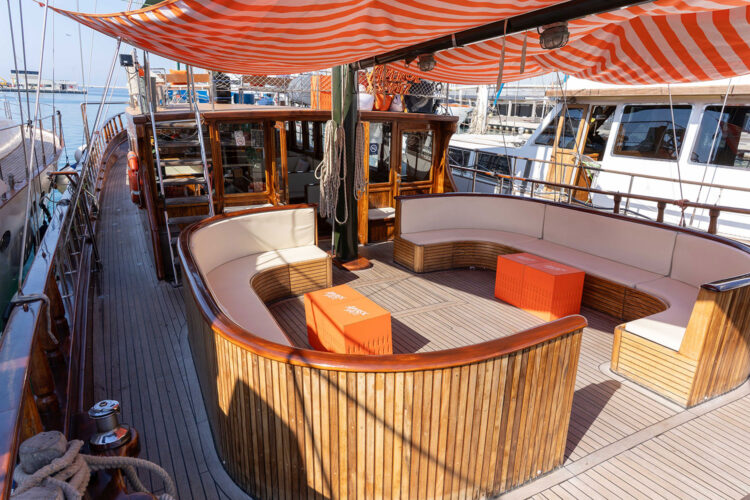 Gulet Karya Barcelona 11
