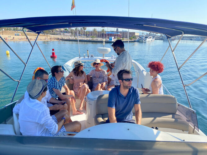 rent yacht Azimut 46 Barcelona 43