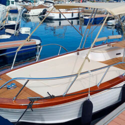 Bateau à moteur Libeccio 6.5 Barcelone 20