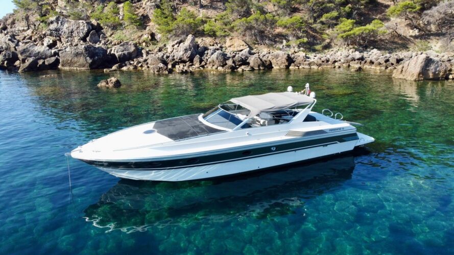Pershing 45 Yacht 17