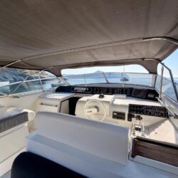 Pershing 45 Yacht 18