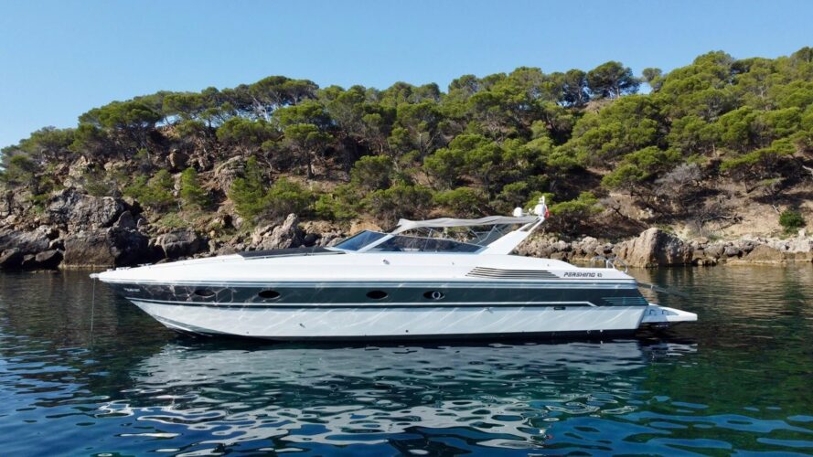 Pershing 45 Yacht 20