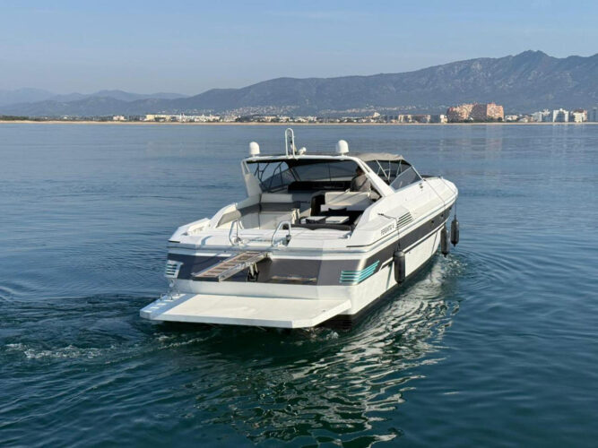 Yate Pershing 45 Rosas 6