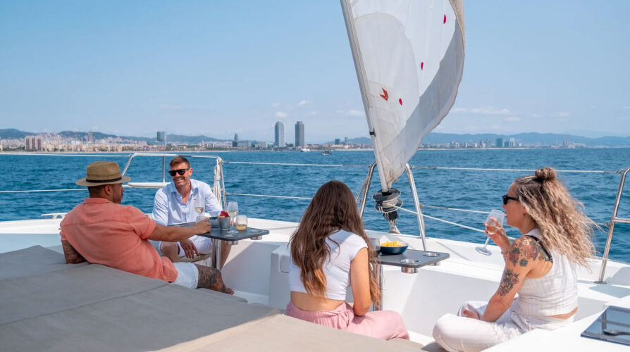 catamaran Bali Catspace Barcelona 6
