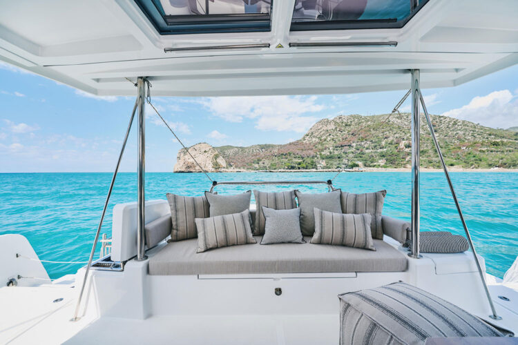 Bali 4-2 Manuela Barcelona 18