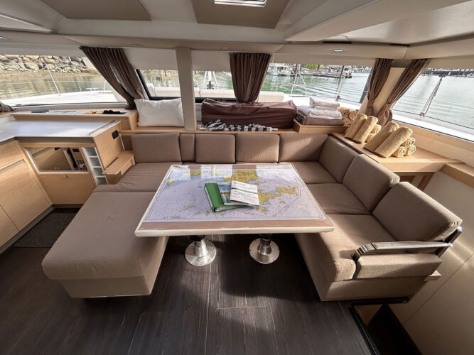 Fountaine Pajot Elba 45 Barcelona 16
