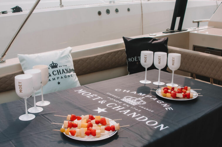 Catamaran Astilux Alexa 37 Barcelona 14