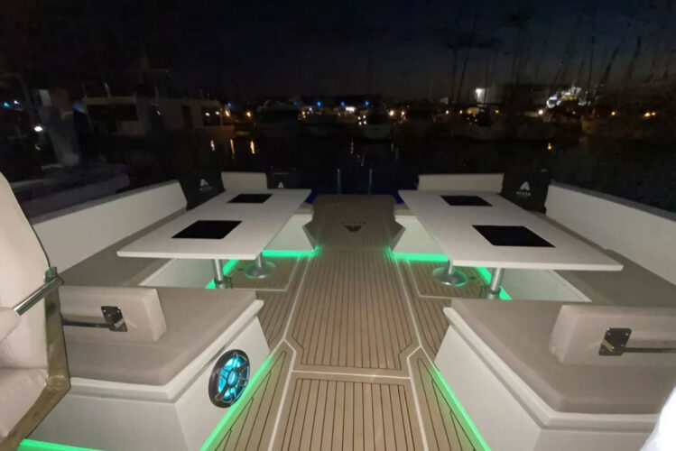 Catamaran Astilux Alexa 37 Barcelona 18