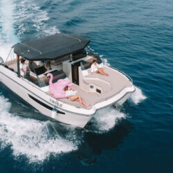 Catamaran Astilux Alexa 37 Barcelona 2