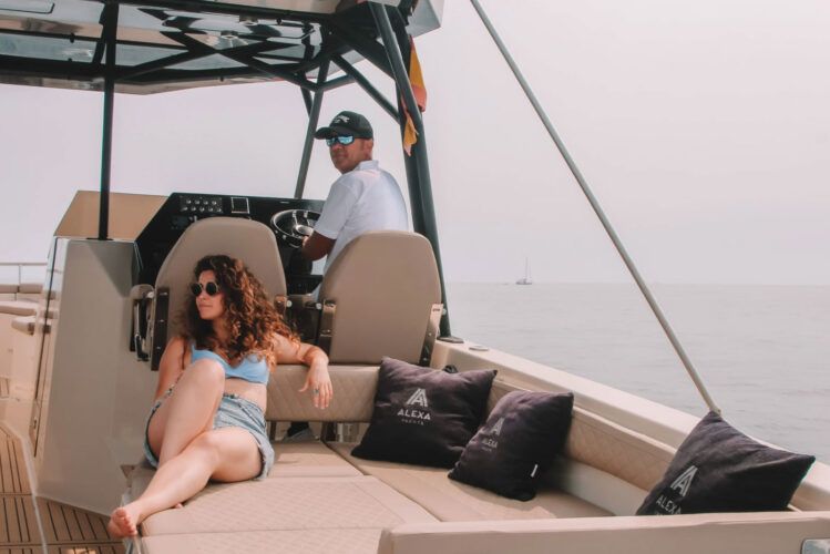 Catamaran Astilux Alexa 37 Barcelona 7