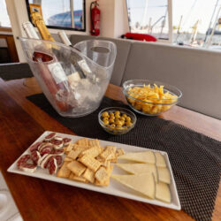 Catamaran Nautitech 40 Barcelona 24