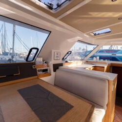 Catamaran Nautitech 40 Barcelona 29