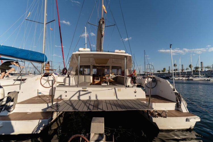 Catamaran Nautitech 40 Barcelona 31