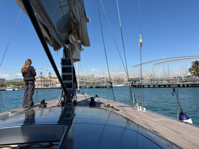Sailboat Maxi Dolphin 65 Barcelona 27