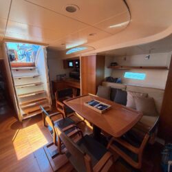 Sailboat Maxi Dolphin 65 Barcelona 28