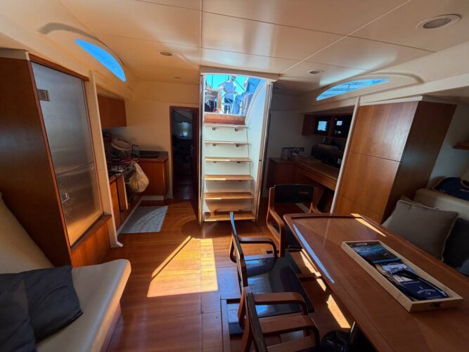 Sailboat Maxi Dolphin 65 Barcelona 32