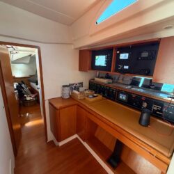 Sailboat Maxi Dolphin 65 Barcelona 33