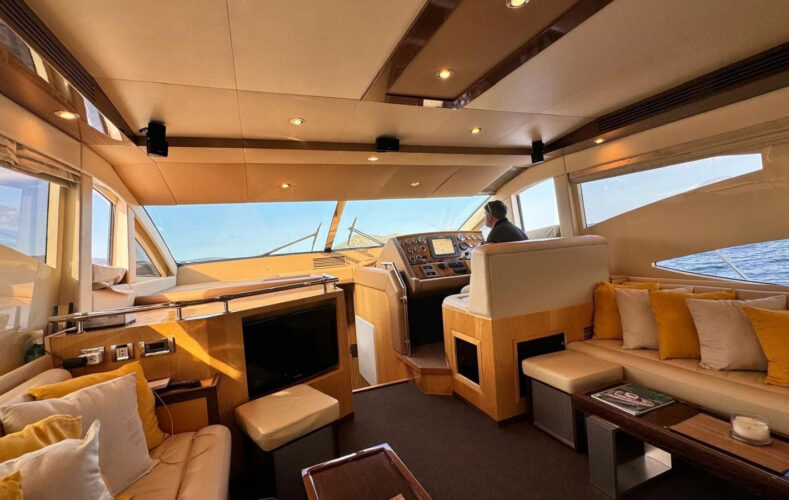 Yate Majesty 56 Barcelona 12