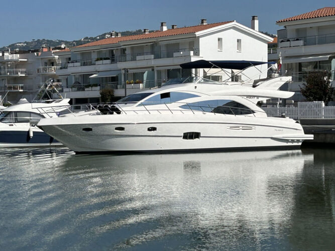 Yate Majesty 56 Barcelona 14