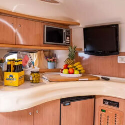 yacht Gobbi Atlantis 315 Barcelone 14