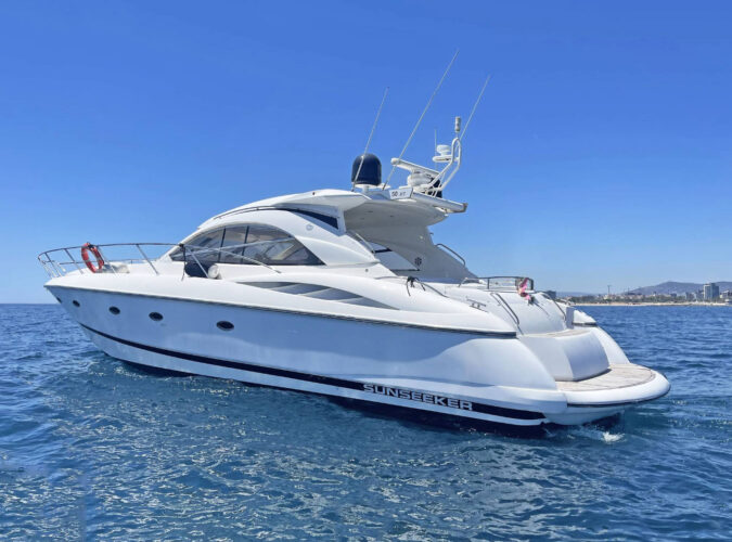 yacht Sunseeker Camargue 50 Barcelone 15