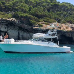 Yacht Viking 43 Barcelona 3