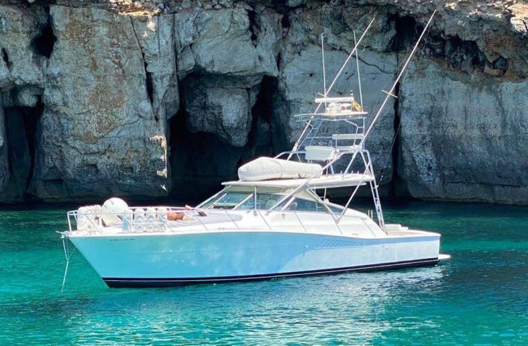 Yacht Viking 43 Barcelona 5