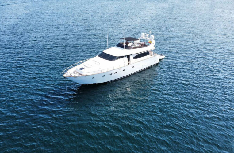 yacht Maiora 20 Barcelona 14