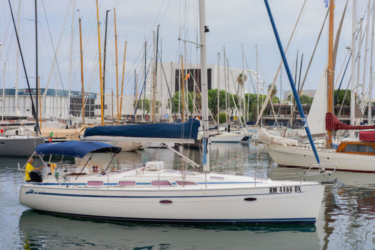 Velero Bavaria 40 Miss Money Penny Barcelona 8