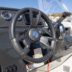 Motorboat Quicksilver 605 Sundeck Barcelona 1