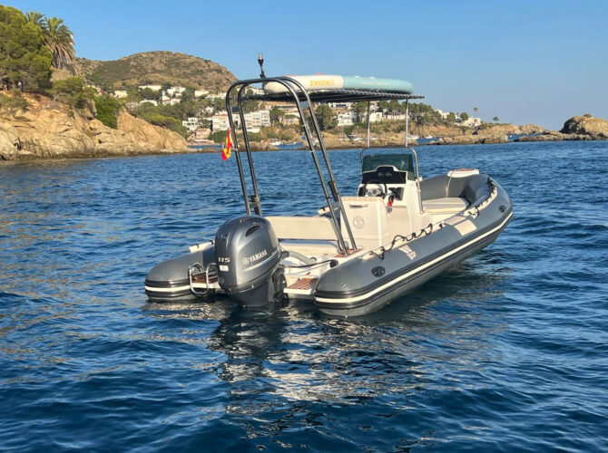 Motorboat Tiger Marine 650 Barcelona 4