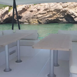 Catamaran Bali 4.3 Barcelona 1