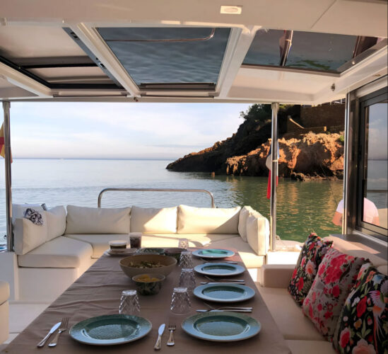 Catamaran Bali 4.3 Barcelona 13