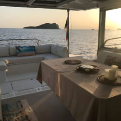 Catamaran Bali 4.3 Barcelona 14