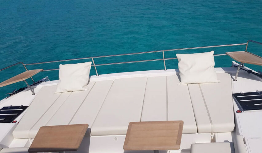 Catamaran Bali 4.3 Barcelona 17