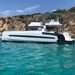 Catamaran Bali 4.3 Barcelona 20