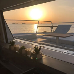 Catamaran Bali 4.3 Barcelona 9
