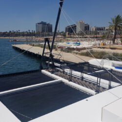 Catamaran CAT 115 Barcelona 10