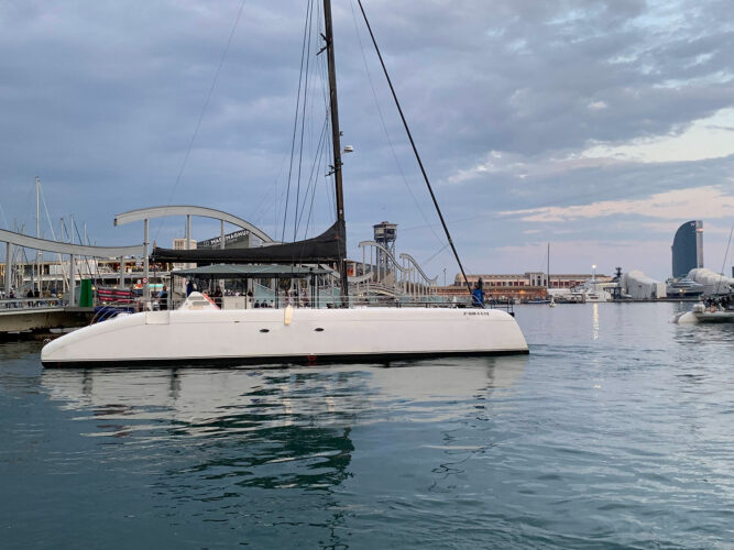 Catamaran CAT 115 Barcelona 2