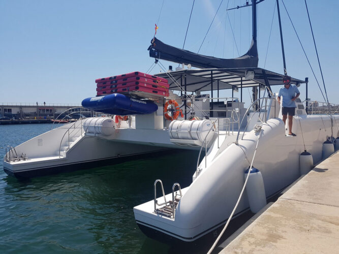 Catamaran CAT 115 Barcelona 5