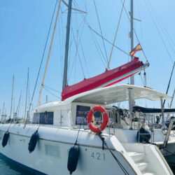Catamaran Lagoon 421 Barcelona 2