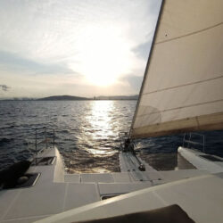Catamaran Lagoon 421 Barcelona 6
